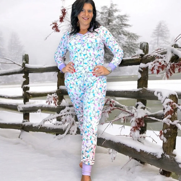 Shirley‎ & Stone purple Christmas light pajama lounge set - Picture 10 of 12
